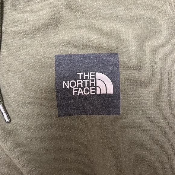 North Face Sweater - Picture 3 of 4